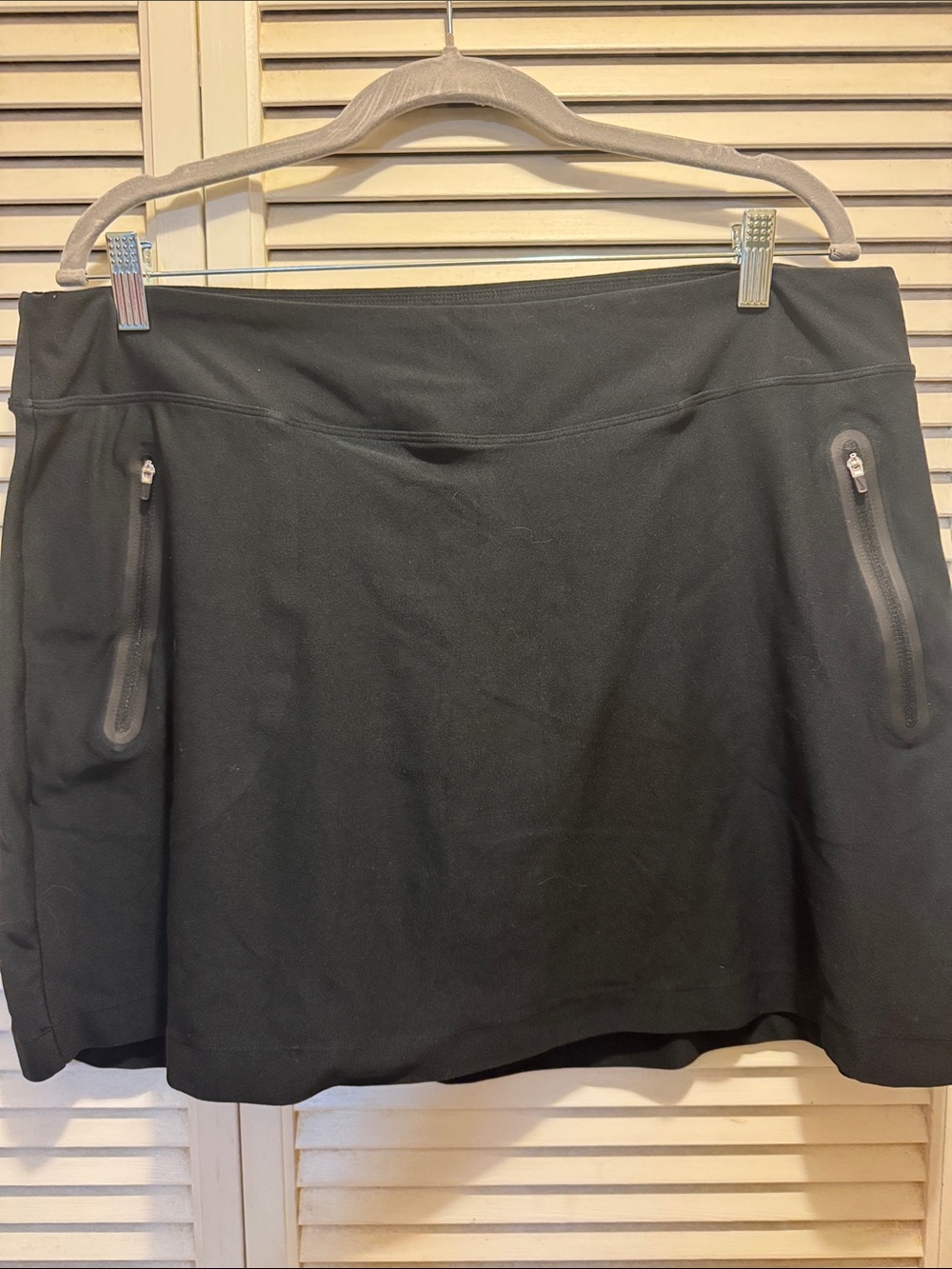 Nike Black Women's Active Skort with Zip Pockets